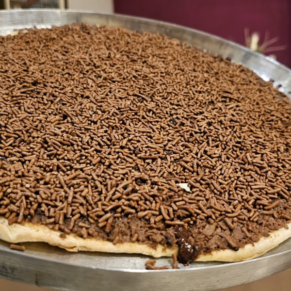 pizza de brigadeiro - pizzaria bella ravenna