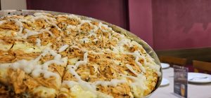 pizza frango com catupiri - pizzaria bella ravenna